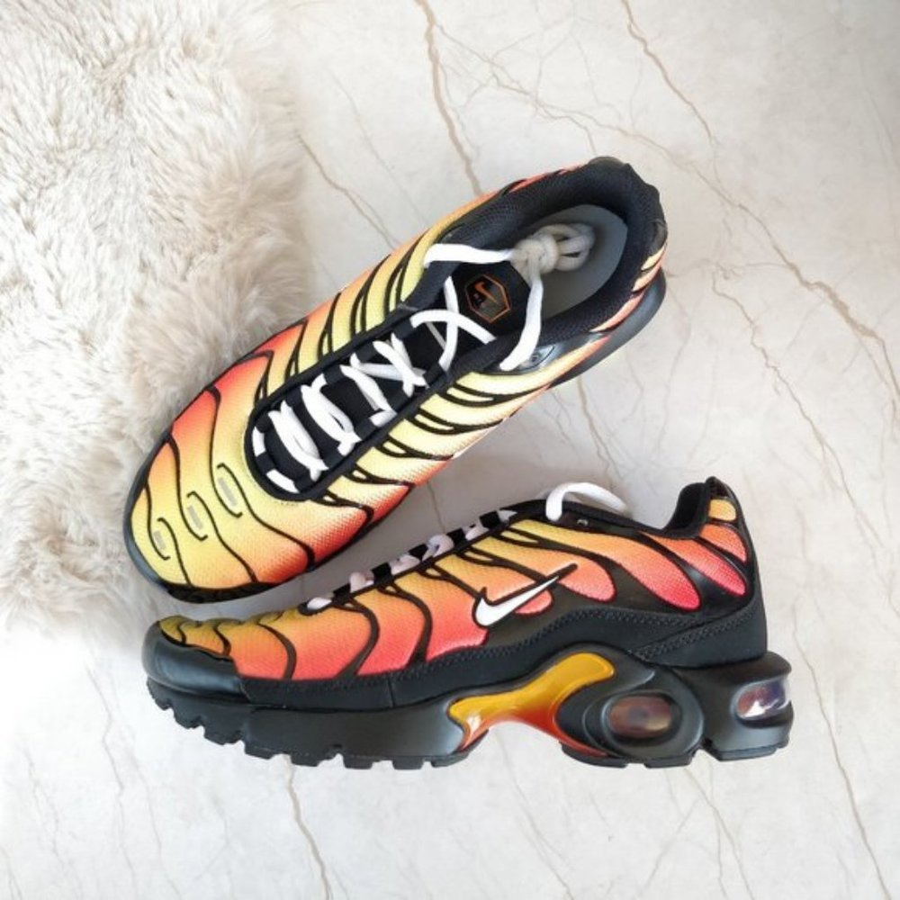 🔥𝐒𝐎𝐋𝐃 𝐎𝐔𝐓🔥